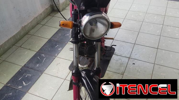 Moto Yamaha ATX 80