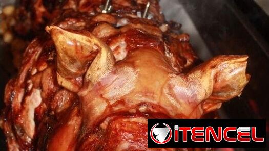 🎉 ¡Llevamos el auténtico sabor a la puerta de tu casa🏡, cerdo con un gusto auténtico  🐖 vamos Escríbenos  ya👌🇨🇺