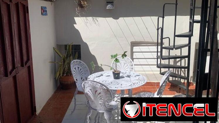 🏠 Apartamento independiente en Habana Vieja