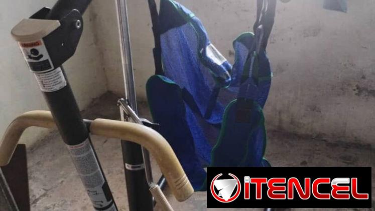Vendo Elevador Hidráulico de Pacientes – Practicamente Nuevo