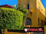Cod. Z – Villa de Lujo en Vedado con Piscina y 4 Suites