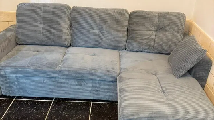 Sofa con baúl