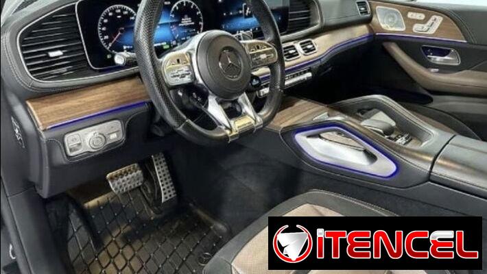 Mercedes-Benz GLE63s AMG 2022. Al detalle