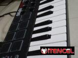 🎹 AKAI MPK Mini Professional 🎶