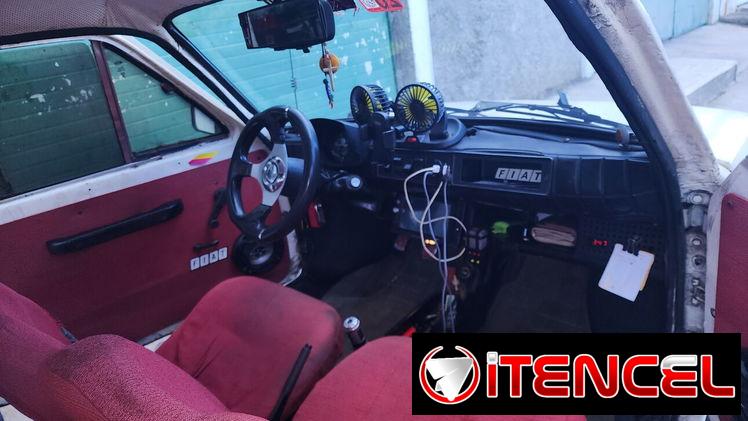 Vendo Fiat 126p Polaco, color blanco