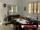 Casa de dos Niveles totalmente independiente a pocos metros de 13 y 86