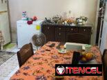 En oferta!!!! Casa independiente de 3 cuartos y garaje cerrado con patio y jardín en excelente zona de Playa!!!!