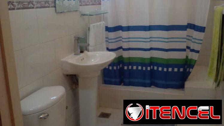 🏡 Apartamento Independiente en Planta Baja – Vedado