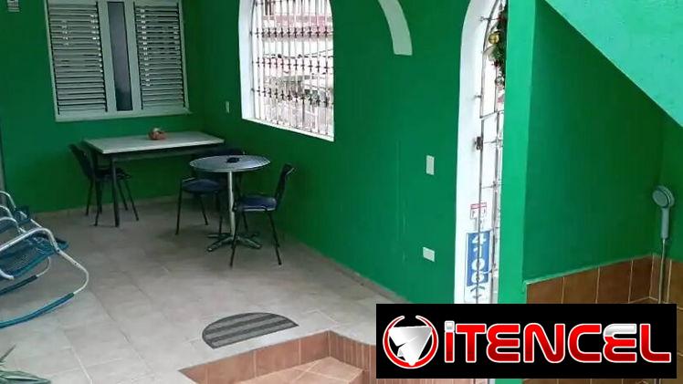 🟢🟢🟢.  Varadero. Casa con 3 cuartos independientes.