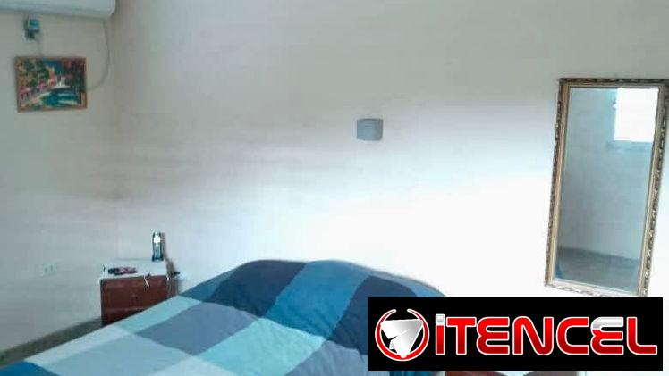 Apartamento de 2 cuartos en primer piso cerca de 41 y 44 en Playa . !!!