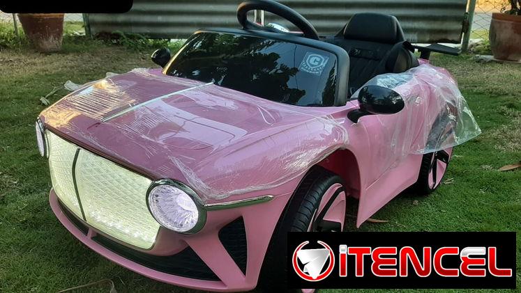 Carro eléctrico para niños hasta 8 años.