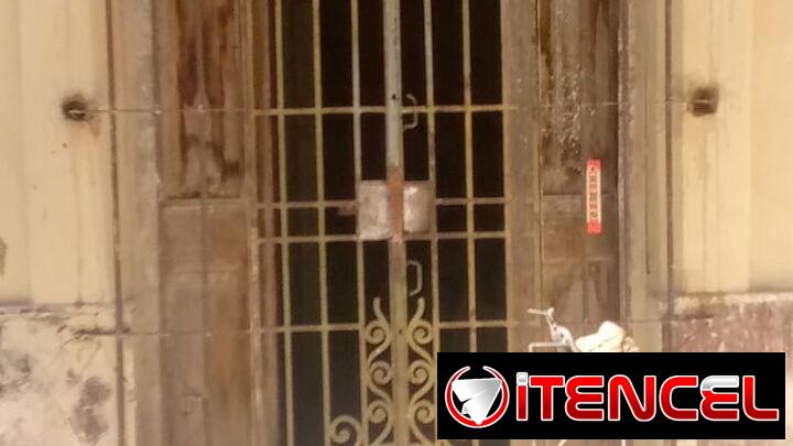 Herrero trabajos con catálogos