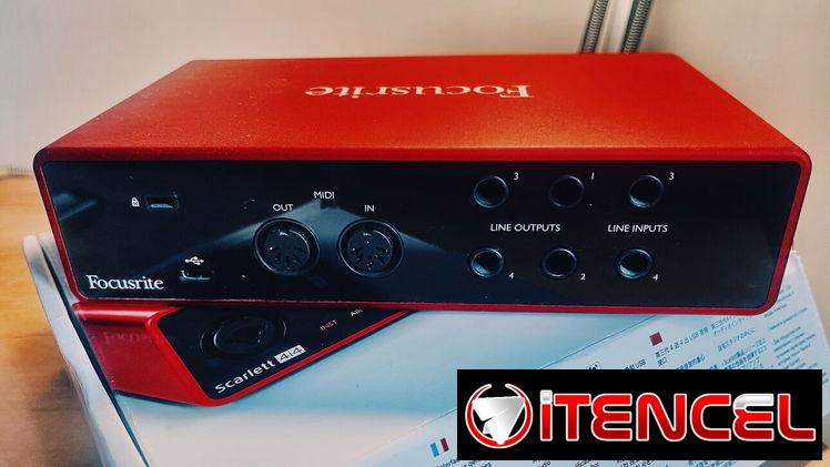 Focusrite Scarlett 4i4 – Interfaz de audio USB de 3ª generación para grabación de alta fidelidad y calidad de estudio.