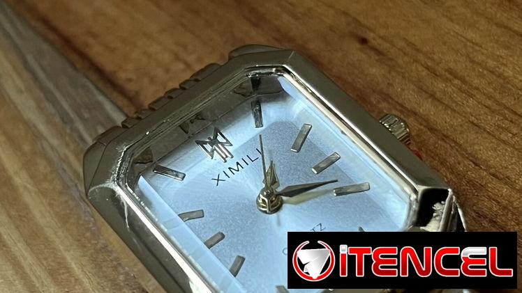 Reloj para mujer , dorado .