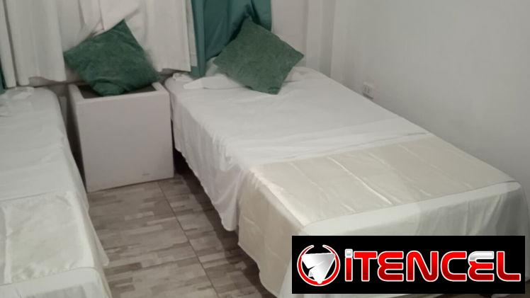 ¡SAN LÁZARO! 🏠 RENTO APTO LINEAL. 2 HAB C/BAÑO, CLIMA, RESPALDO ENERGÉTICO, WIFI, PARQUEO. 550 USD.