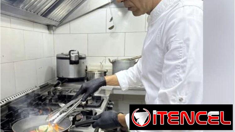 Soy chef de cocina. Tengo más de 20 años de experiencia.