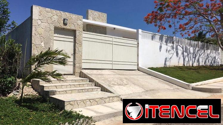 Casa de 5 habitaciones en renta en la playa de Boca Ciega con piscina grande +53 52 46 36 51 por WhatsApp