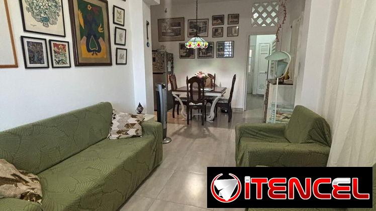 Vendo casa en bajos Marianao (por la Ceguera)