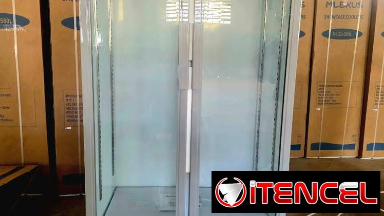 Nevera milexus color gris de 20 pies