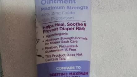 Ungüento anti rozadura del pañal del bebe.