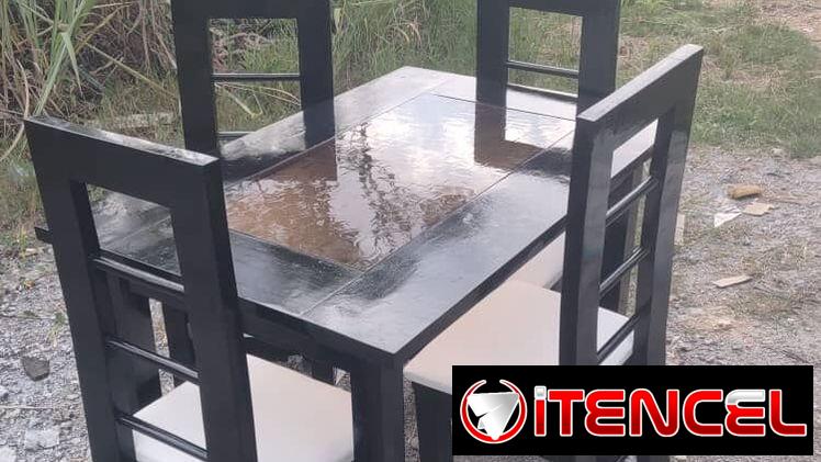Comedor de madera