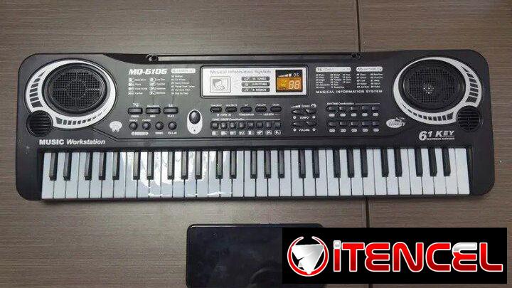 * Pianola electrónica y micrófono para principiantes, niñas y niños.
