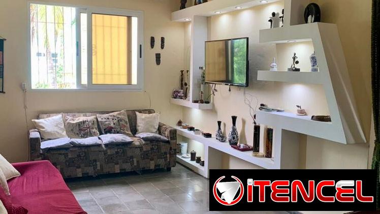 apartamento en el reparto Flores (valoramos oferta con dinero en mano)