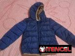 Abrigos para niños, talla 4 y 5.