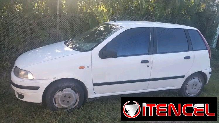 Vendo Fiat Punto 1994 de inyección gasolina