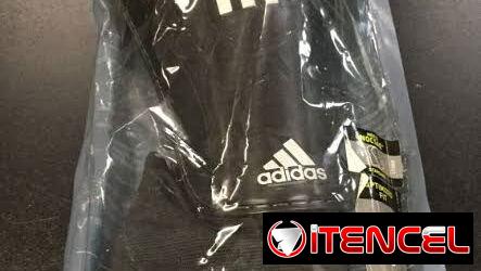 Espinilleras XL ADIDAS, nuevas en su estuche