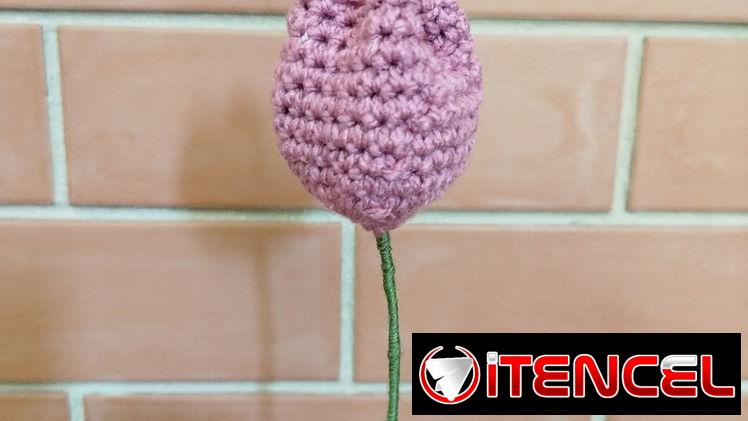 Ramos de flores artificiales tejidas a crochet