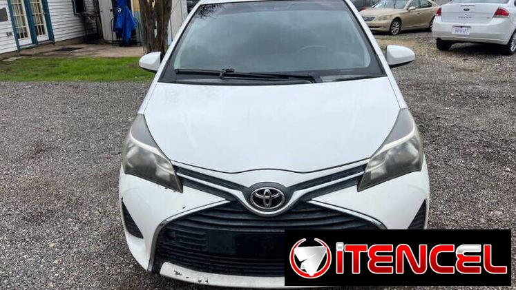 Venta de Toyota Yaris 2015 en Estados Unidos y envío a Cuba