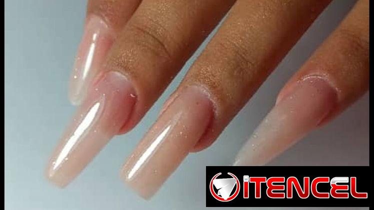 💅 UÑAS PERFECTAS, ESTILO ÚNICO ✨ Tus manos merecen brillar. Ven y descubre la manicura que enamora.