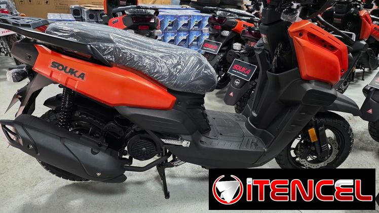 Moto de gasolina Souka 4 tiempos 125cc Scooter Nueva