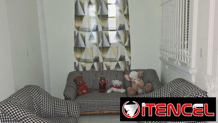 Casa independiente en Playa con garaje 2 cuartos y 2 baños