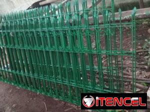 3d63f24daf489f475625b921847b2b983beba62d3b83b29193293bc36a33a2c6