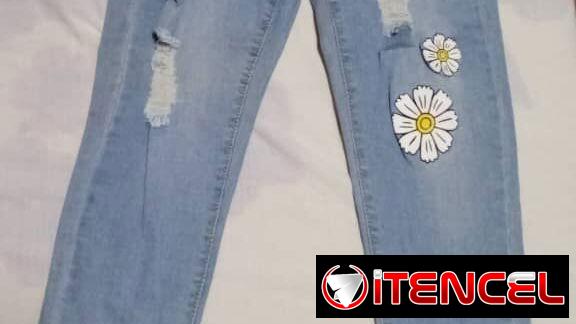 Pantalón de mujer de mezclilla