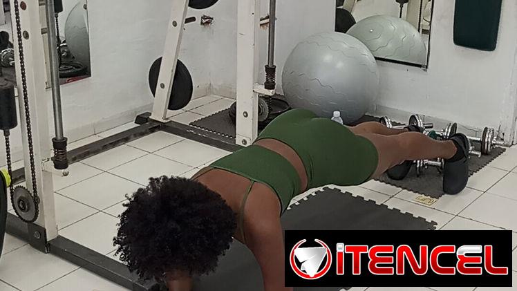 😍Gimnasio para mujeres_Cerca de Línea y 10 Vedado