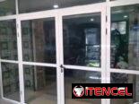 Puertas y ventanas de aluminio y cristal