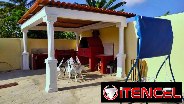 Renta de casa en la playa con piscina en Guanabo. Alquiler de casa en la playa para grupos grandes + Piscina