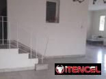PROPIEDAD HORIZONTAL DE 6 DORMITORIOS Y GARAJE EN MIRAMAR – 300 MIL USD