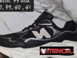 Tenis triple A