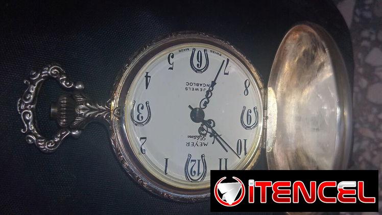 JOYA DE ARTE Y ANTIGUEDAD,RELOJ DE BOLSILLO MEYER,MOVIMIENTO MECANICO FUNCIONA AL CIEN SIN DETALLES,PAGO EN MONEDA RELOJ