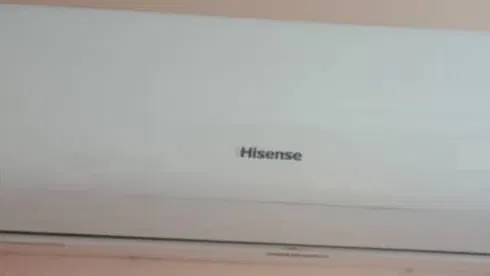 Vendo Split de 1 tonelada marca Hisense