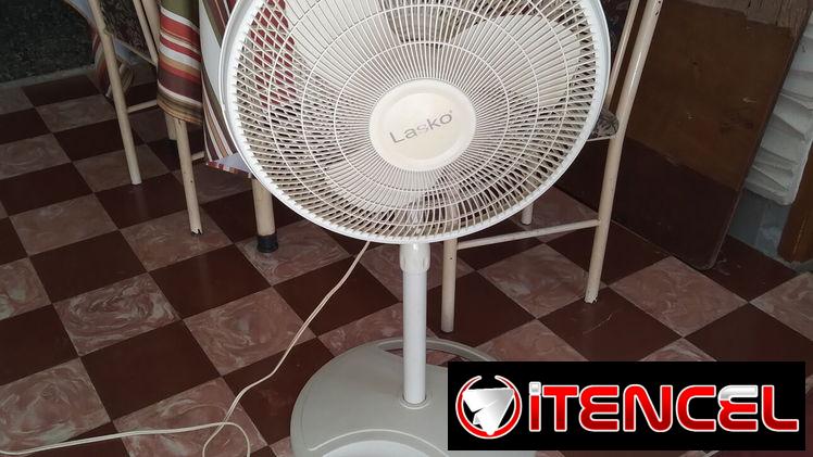 Vendo ventilador de pie