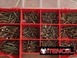 CAJA GRANDE DE TORNILLOS (900 PCS)