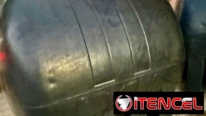 Tanques plásticos