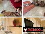 Venta de casa bi planta en bajos de 3 cuartos en playa 65000 usd