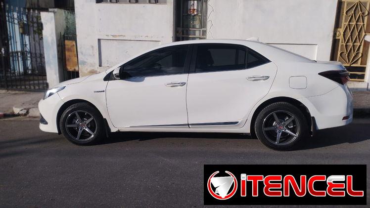 Vendo o negocio toyota Corolla, híbrido, 2018