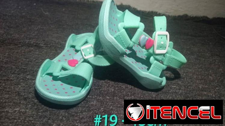 Crocs y sandalias de goma para niñ@s
